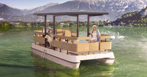 Electric paddle boat 3D visualization: Serenity550R Fitness